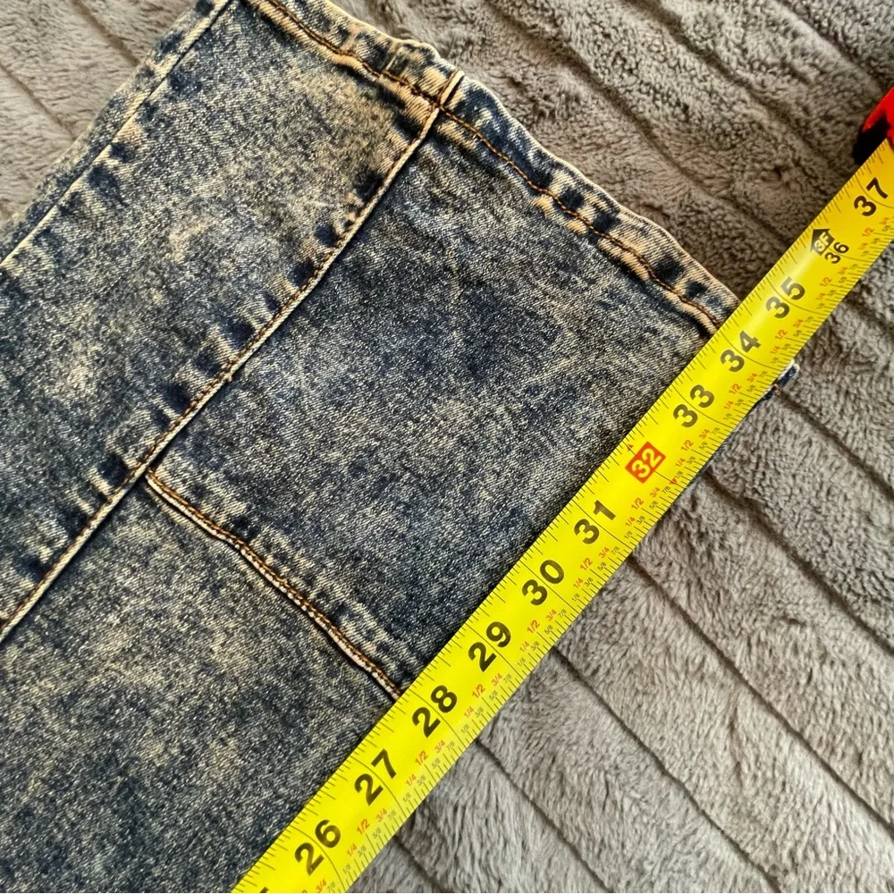 Jeans - Picture 5 of 5